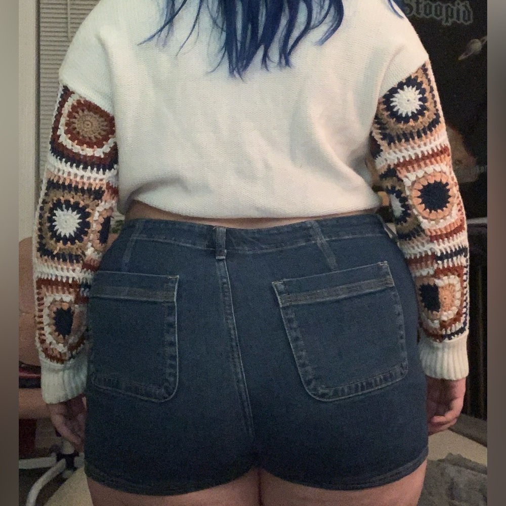Pocket Blue Denim Shorts